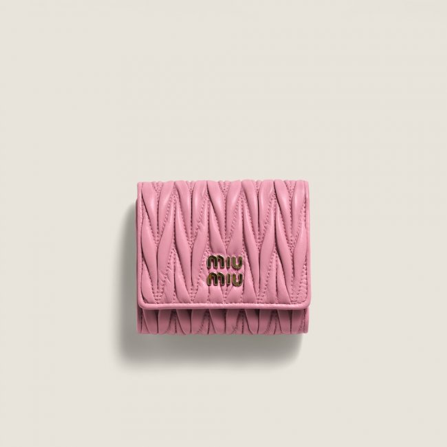 Miu Miu Small matelassé nappa leather wallet Pink
