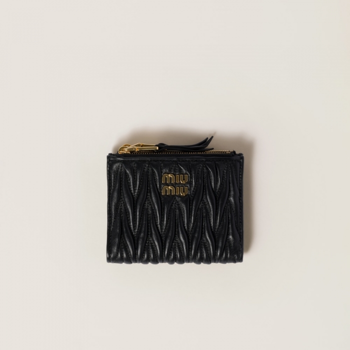 Miu Miu Small wallet in matelassé nappa leather Black