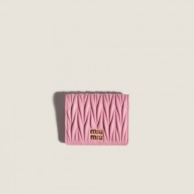 Miu Miu Small matelassé nappa leather wallet Pink