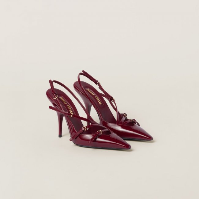 Miu Miu Patent leather slingbacks with buckles Crimson