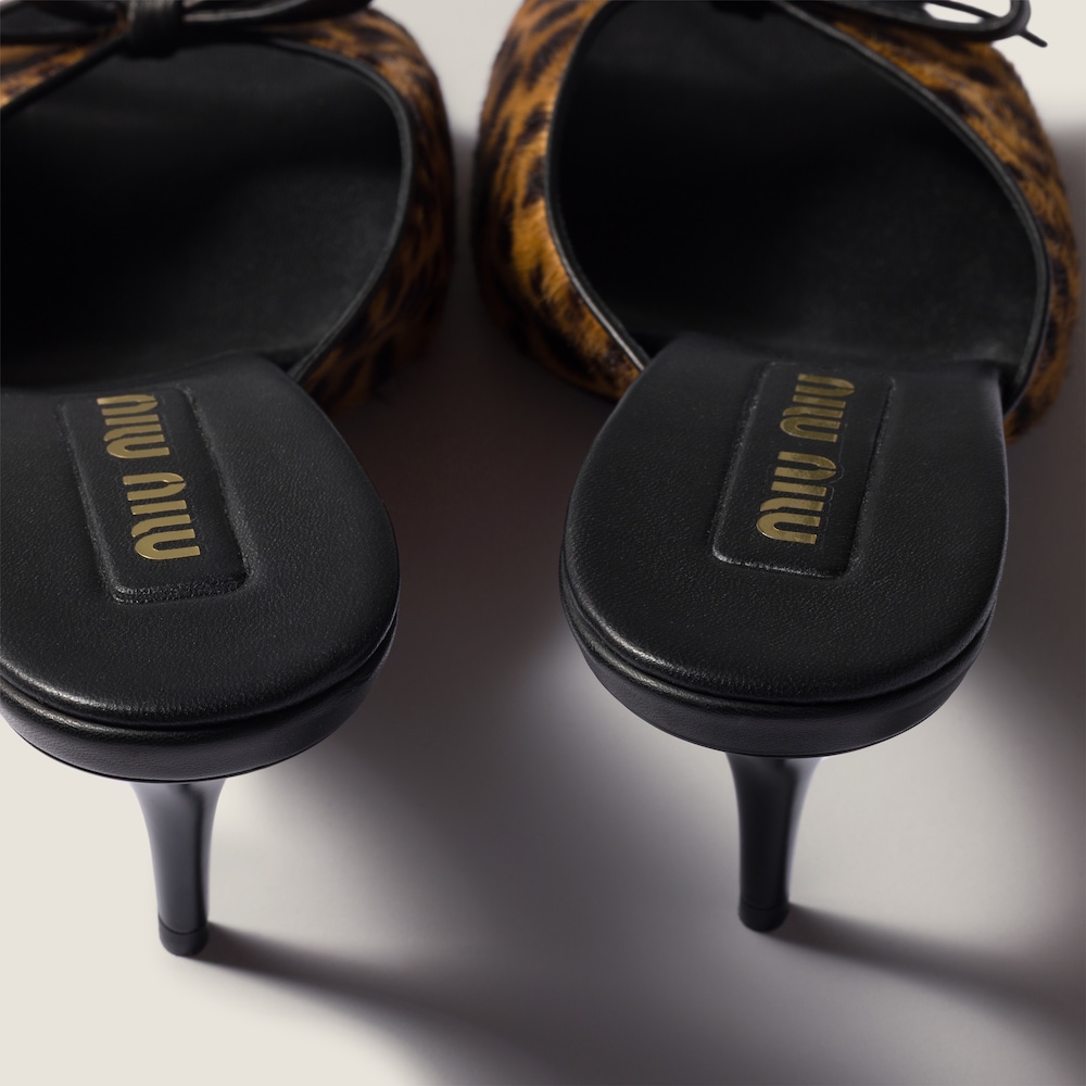 Miu Miu Printed leather sandals with bow Honey