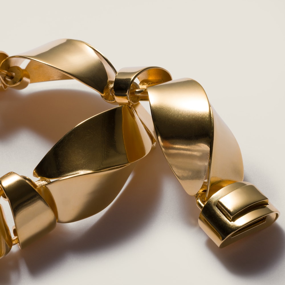 Miu Miu Metal necklace Gold / Vintage