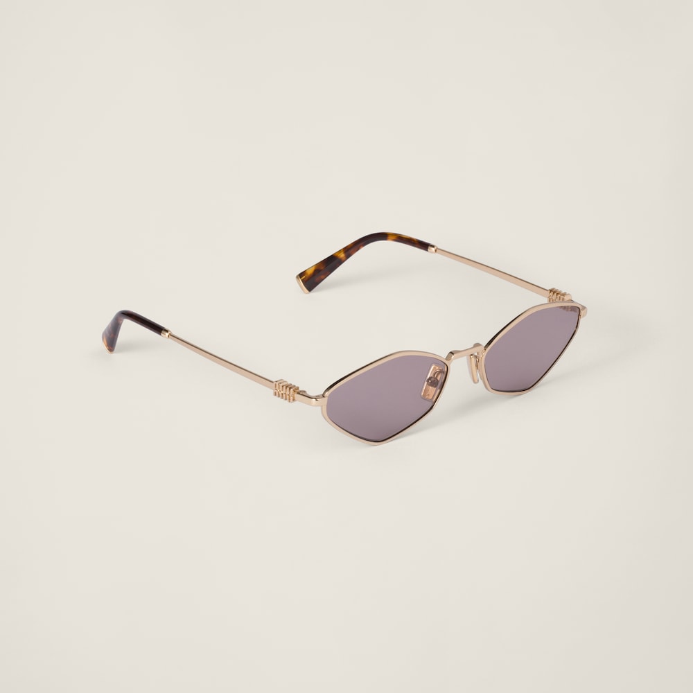 Miu Miu Logo sunglasses - MAUVE LENSES