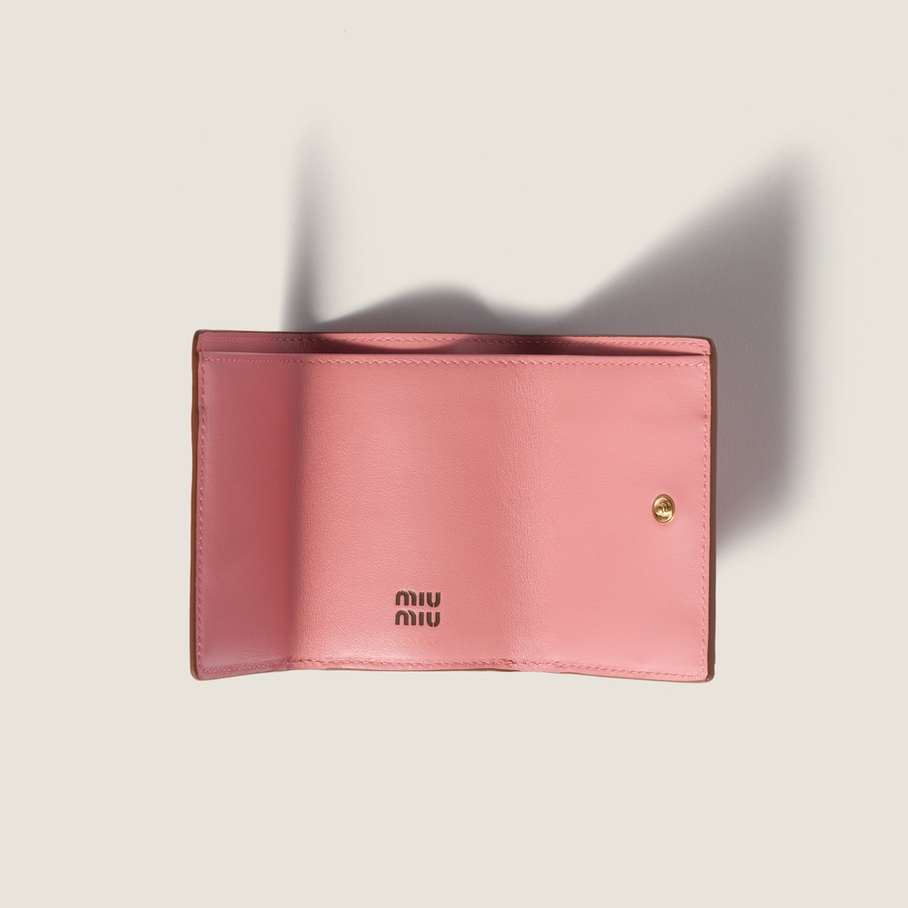 Miu Miu Small leather wallet Camelia / Cognac