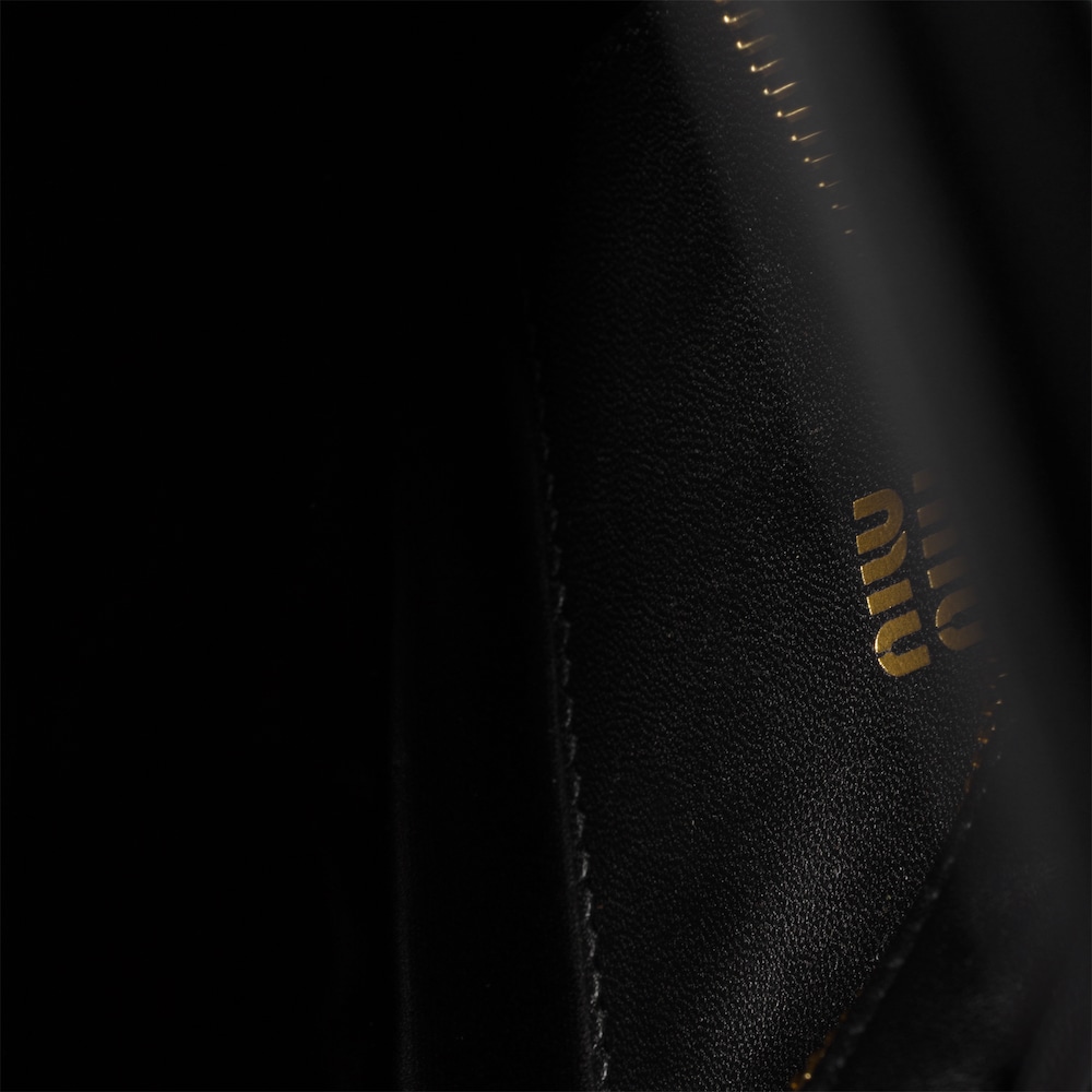 Miu Miu Matelassé nappa leather pouch - Black