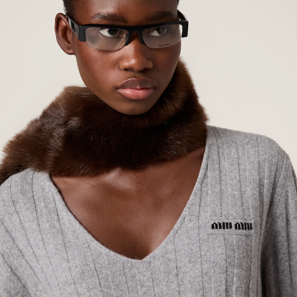 Miu Miu Wool and cashmere V-neck sweater Grey